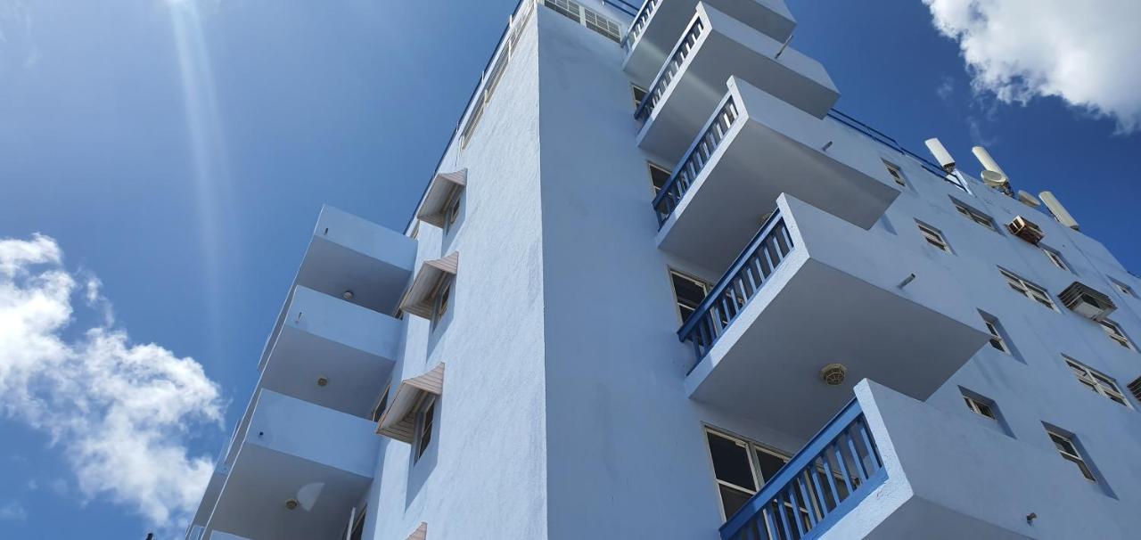 Hastings Towers 4D - Studio Apt Opp Beach Бриджтаун Экстерьер фото